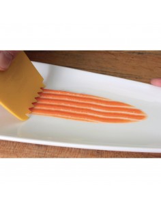 https://www.nextdaycatering.co.uk/145778-home_default/mercer-culinary-saw-tooth-silicone-plating-wedge.jpg