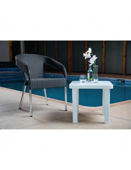 Bolero Wicker Wraparound Bistro Chair (Pack of 4)