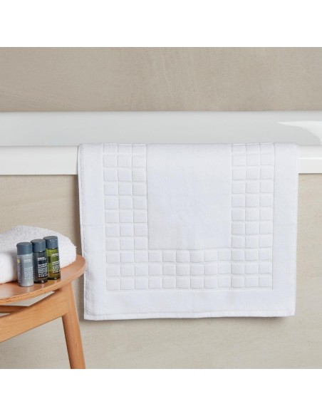 Mitre Luxury Savanna Bath Mat White