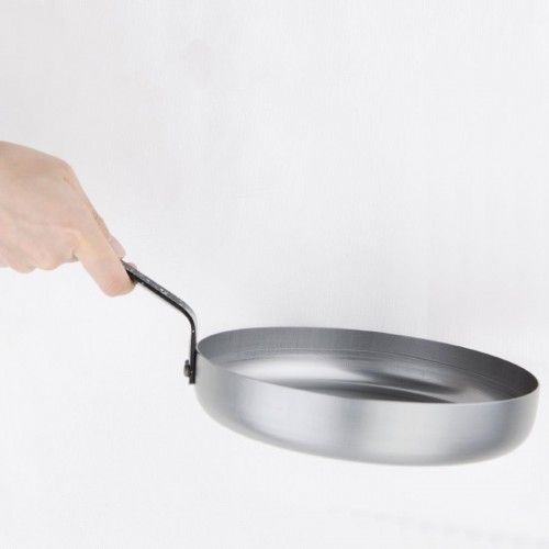 Vogue Omelette Pan 8in