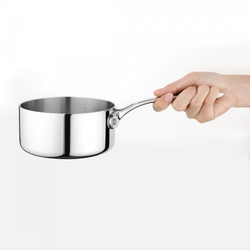 Vogue Tri-Wall Saucepan 900ml