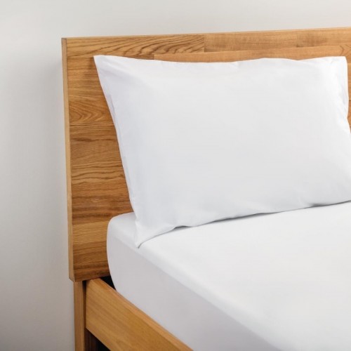 Mitre Comfort Egyptian Housewife Pillowcase