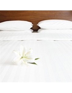 Mitre Comfort Satin Duvet Cover White Zip and Link