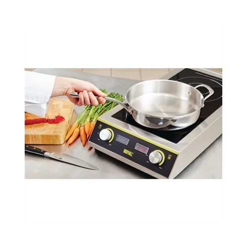 Vogue Tri-Wall Saut Pan 11 in