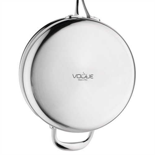 Vogue Tri-Wall Saut Pan 9 1/2 in