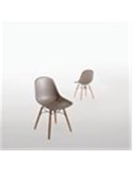 Bolero PP Moulded Side Chair Coffee with Spindle Legs Pack of 2