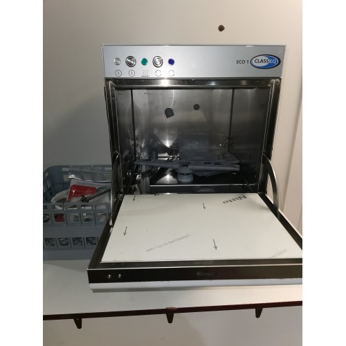 A GRADE Classeq ECO 1 Glasswasher