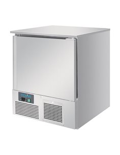 Polar U-Series Undercounter Freezer 140Ltr 2