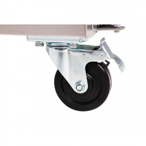 Polar 3 Door Counter Prep Fridge 417...