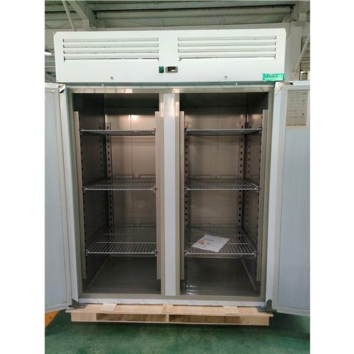 221004 - Upright Double Freezer - 1375L (GN1410BT)