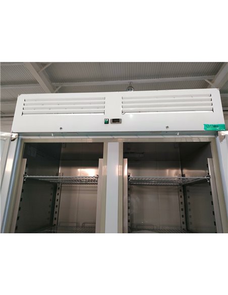 221004 - Upright Double Freezer - 1375L (GN1410BT)