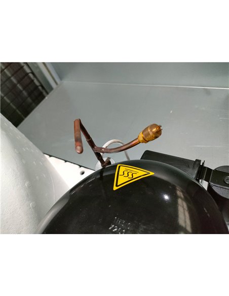 221004 - Upright Double Freezer - 1375L (GN1410BT)