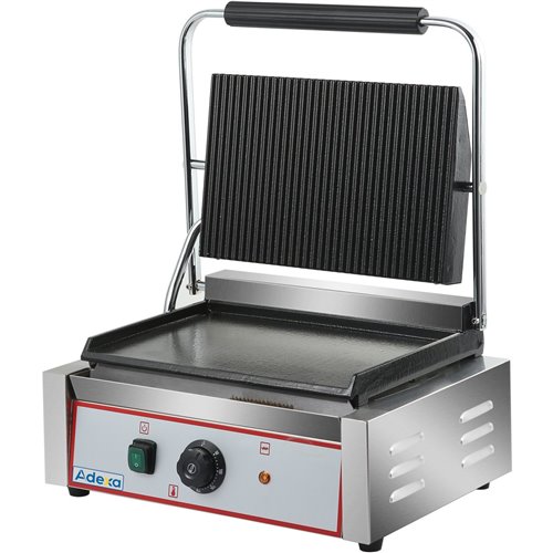 Heavy Duty Large Panini Contact grill Ribbed/Smooth 2.2kW | Stalwart DA-HEG811EA