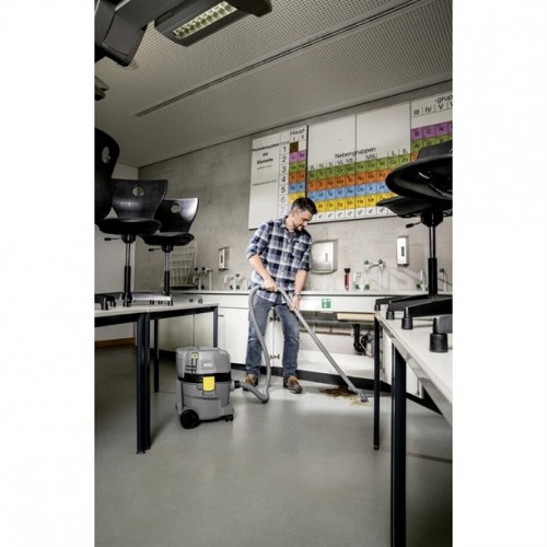 Karcher Battery Wet and Dry Vacuum NT...