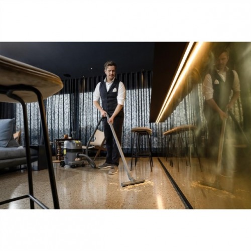 Karcher Battery Wet and Dry Vacuum NT...