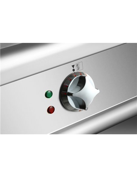 Commercial Electric Cooker 4 Burners with Cabinet Base 8kW 700mm Depth | Stalwart DA-HRQ712