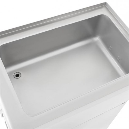 Buffalo 600 Series Freestanding Bain...