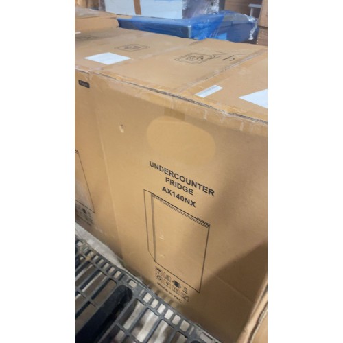 A GRADE Undercounter Refrigerator 135...