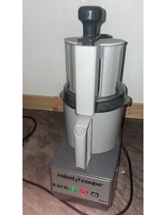 A GRADE Robot coupe R201XL...