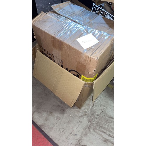 A GRADE Commercial Popcorn Maker with...