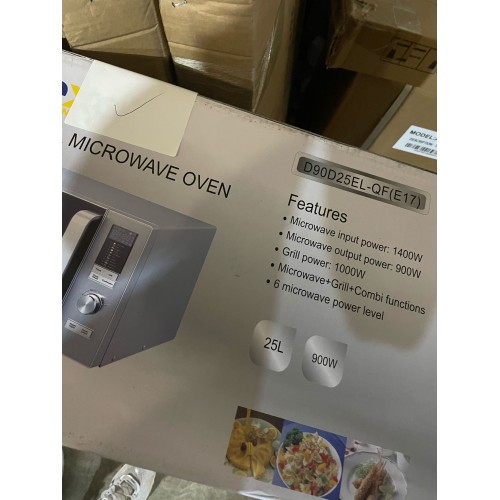 A GRADE Commercial Microwave Oven...