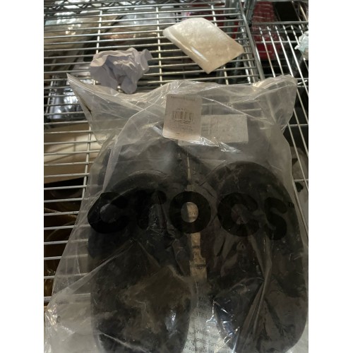 A GRADE Crocs Black Specialist Vent...