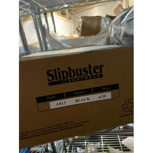 A GRADE Lites Unisex Safety Clogs...