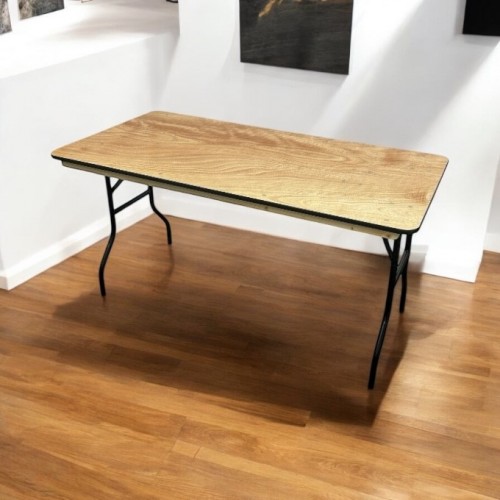 5ft Varnished Wooden Table