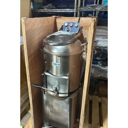 A GRADE Commercial Potato peeler...