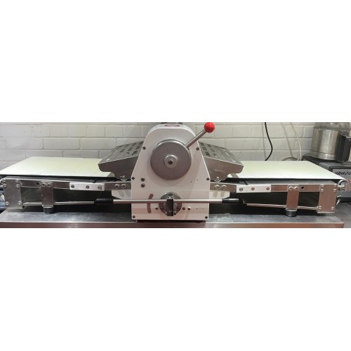 A Grade - Professional Dough Roller...