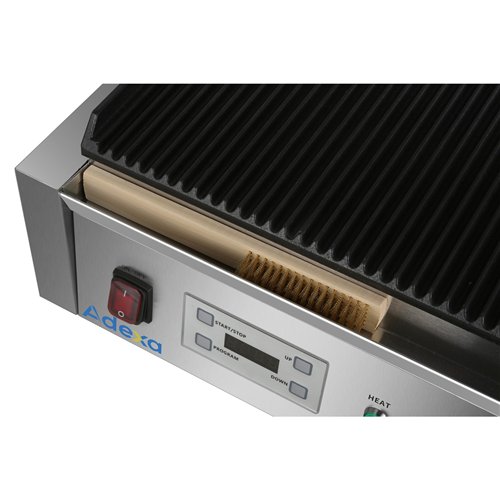 Commercial Extra Large Ribbed Contact Grill 2500W 430×310×200mm | Stalwart DA-CU608