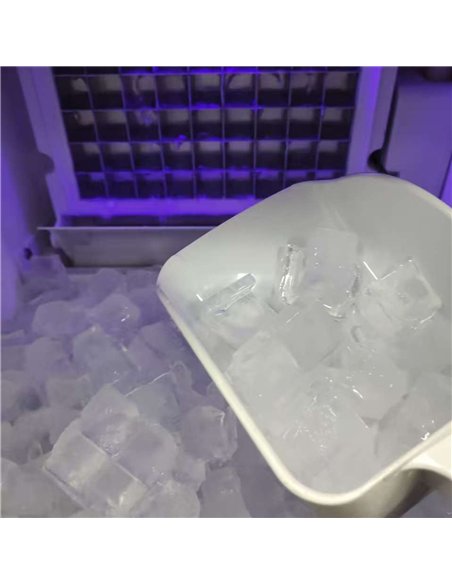 Commercial Freestanding Cube Ice Maker 36kg/24h with 12kg Storage Bin | Stalwart DA-YA380A80F