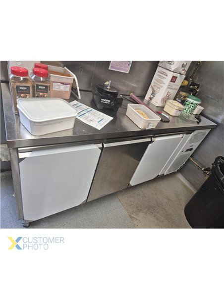 Professional Refrigerated Counter 3 Doors Depth 600mm | Stalwart DA-THSNACK3100TNEC