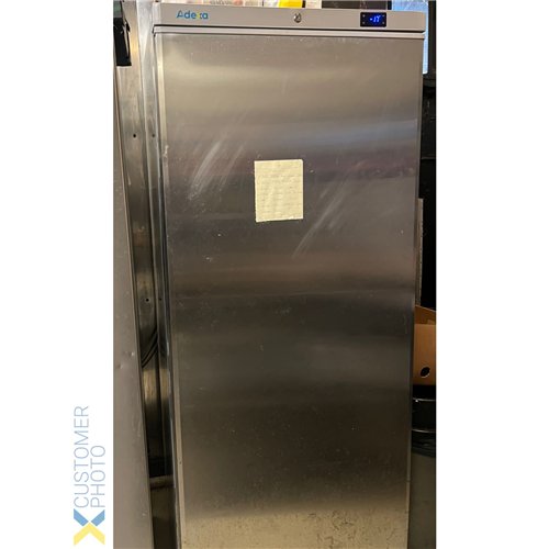 600lt Commercial Freezer Upright cabinet Stainless steel Single door | Stalwart DA- DWF600SS