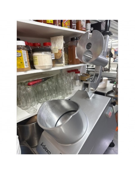 Commercial Fruit and Vegetable Cutter 750W with 5 Blades 620 x 250 x 500mm | Stalwart DA- SYC205