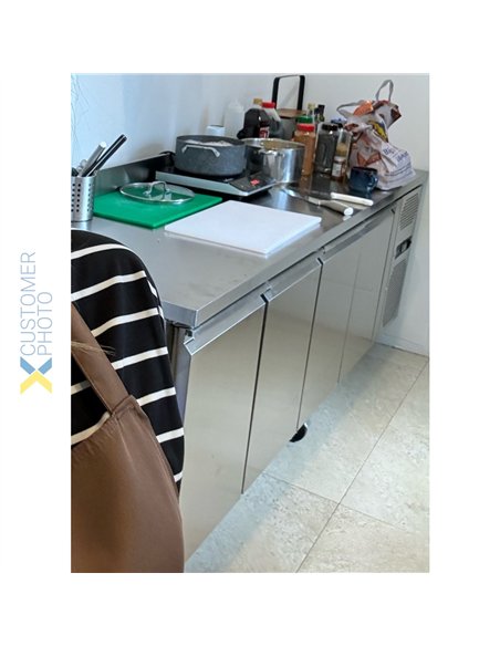 Commercial Refrigerated Counter with Upstand 616L 4 Door GN1/1 2230 x 700 x 860mm | Stalwart DA-THP4200TNEC