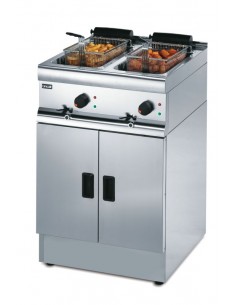 Lincat Silverlink 600 J12 2 x 9 Ltr Electric Twin Tank Fryer With 2 Baskets